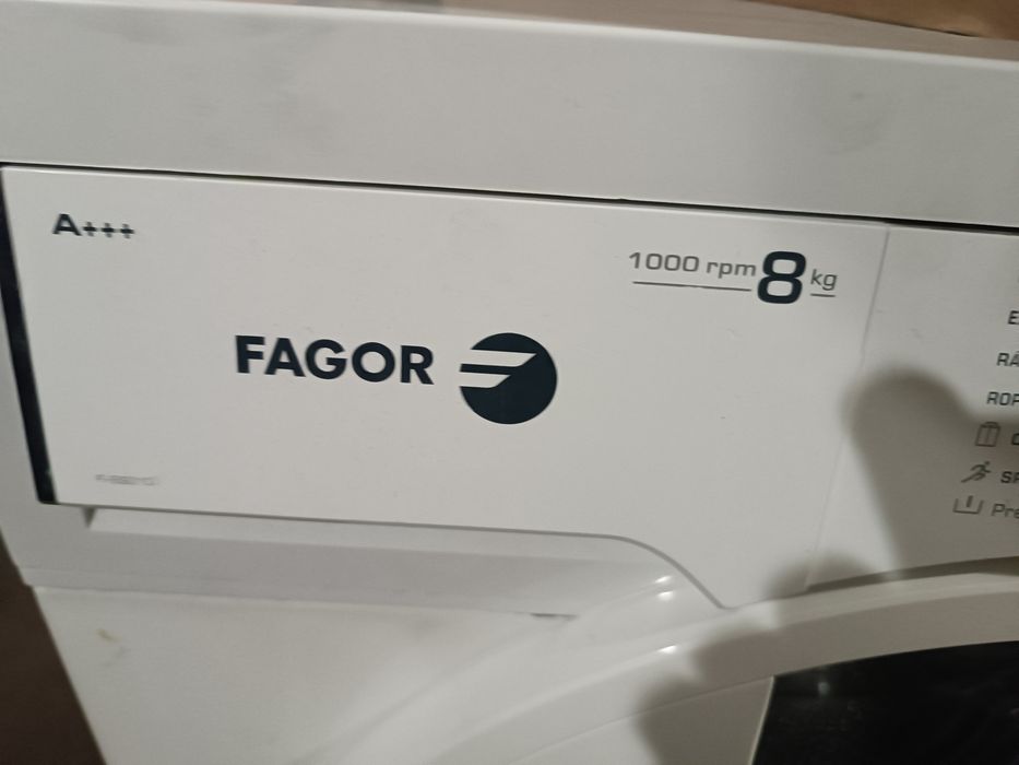 Vendo máquina de lavar roupa Fagor