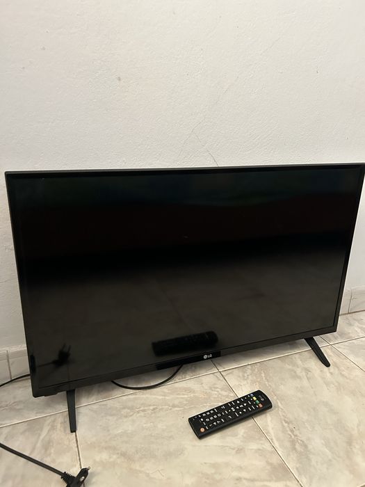 TV LG 32 polegadas em muito bom estado