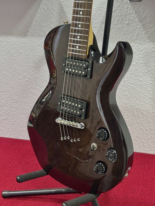 Cort Z42, struny Elixir, Progi Jescar USA, renowacja i ustawienie.