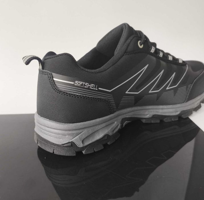 Okazja Stylowe buty męskie czarne nowe sportowe wiązane 44