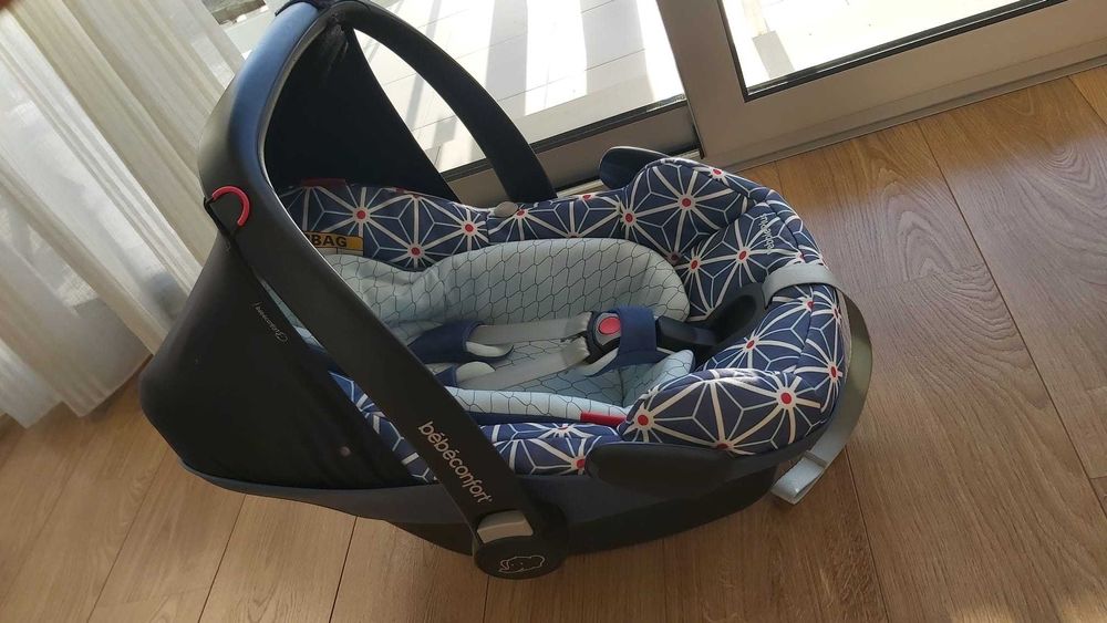 Ovo Bebe Confort Cadeira Auto Pebble Plus i-Size