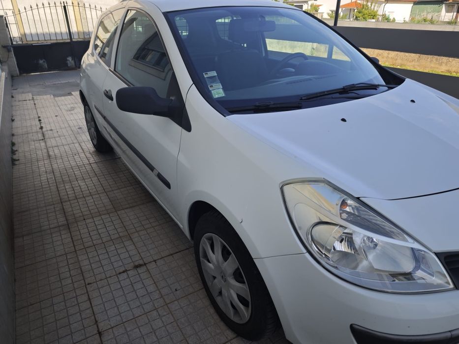 Renault Clio usado