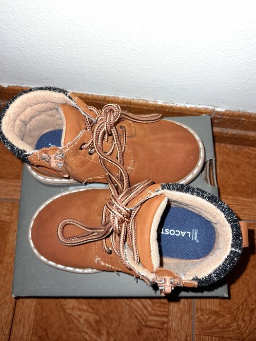 Bota criança Lacoste