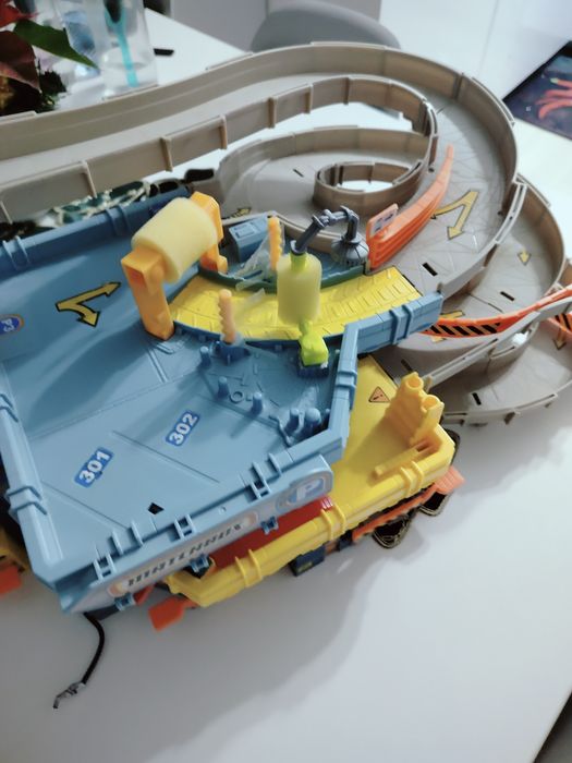 Garaż matchbox duzy