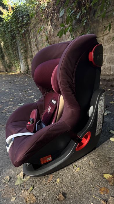Автокрісло Britax-Romer TriFix2 i-Size Burgundy Red