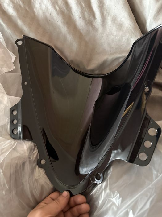 Пітрове скло suzuki gsxr 1000 нове