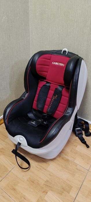 Автокрісло Caretero Defender Plus Isofix