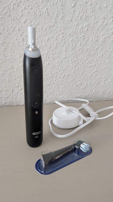Szczoteczka Oral-B IO 5