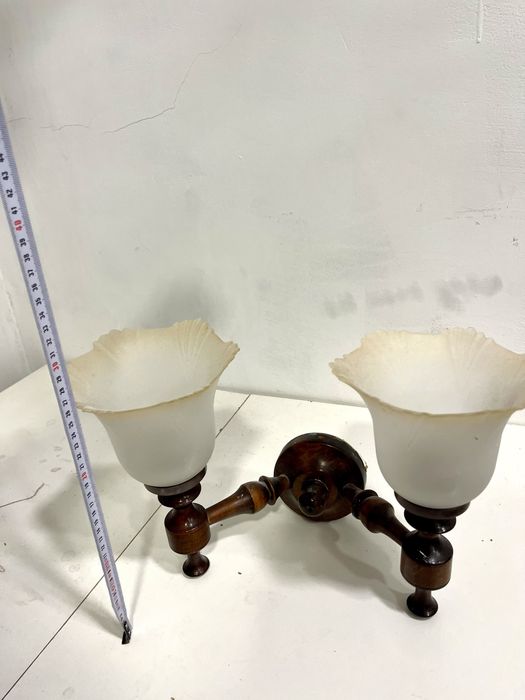 Kinkiet drewniany podwójny – styl klasyczny