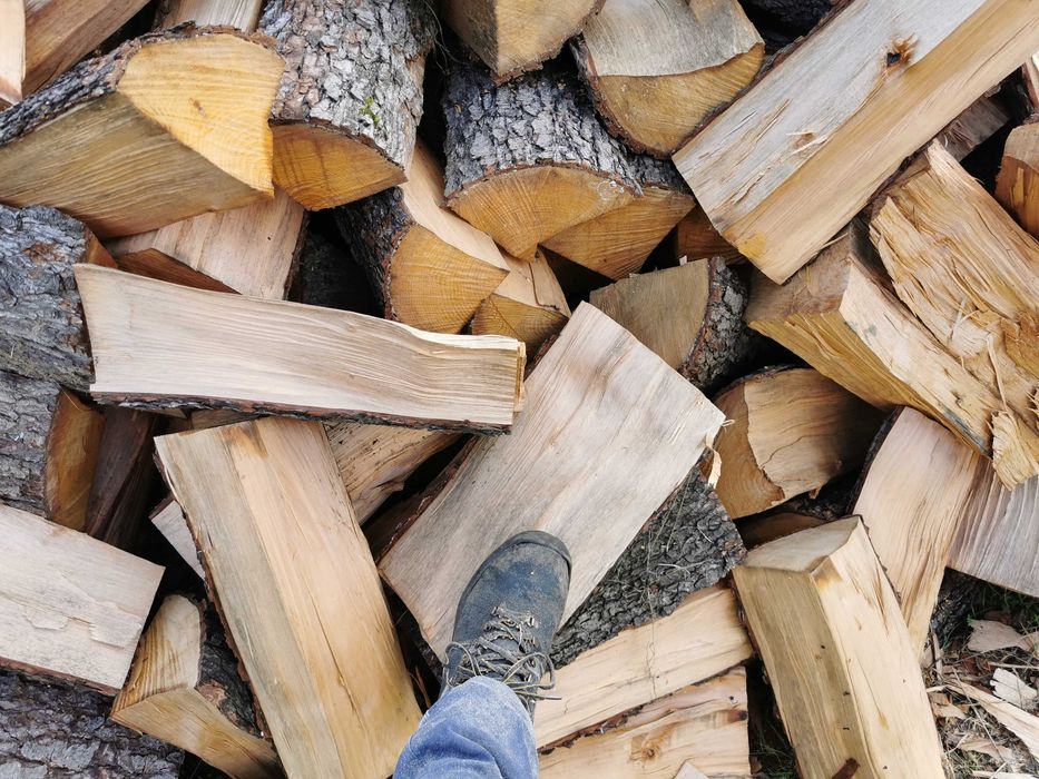 Drewno Opałowe Kominkowe Buk Grab Sezonowany Transport