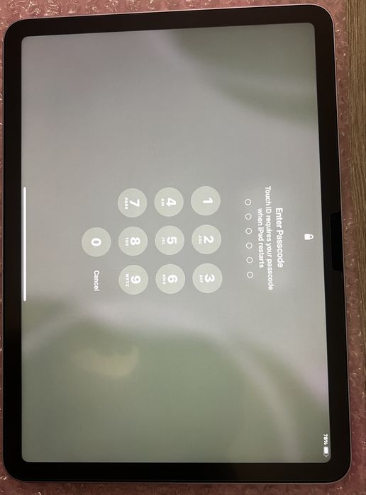 iPad Air 11-inch (M3) Wi-Fi на 512GB у фіолетовому кольорі