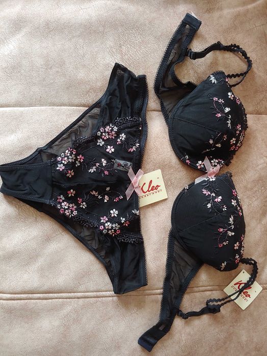 НОВЫЙ комплект белья KLEO (Латвия)