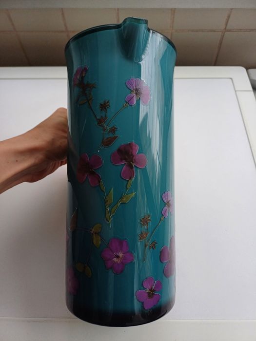 Jarro de água azul petróleo com flores roxas - NOVO