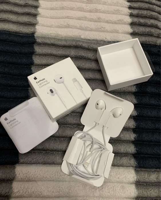 Apple earpods lightning навушникі наушники проводные