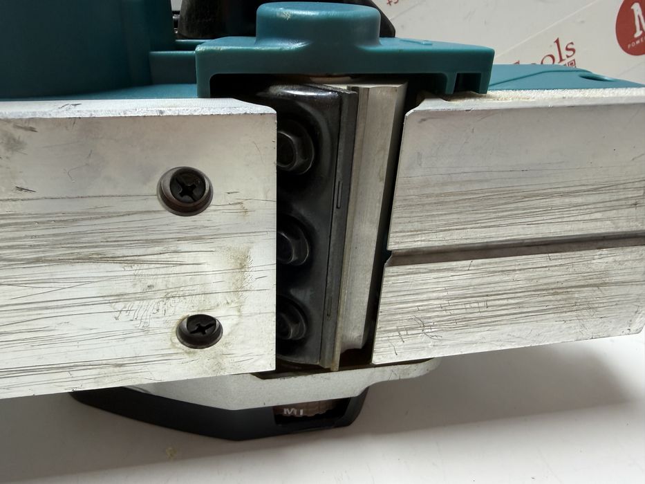 Makita DKP180/акумуляторний рубанок макіта 18в