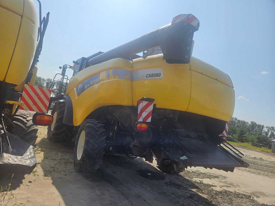 Комбайн зернозбиральний New Holland-СХ8080 2010 р.