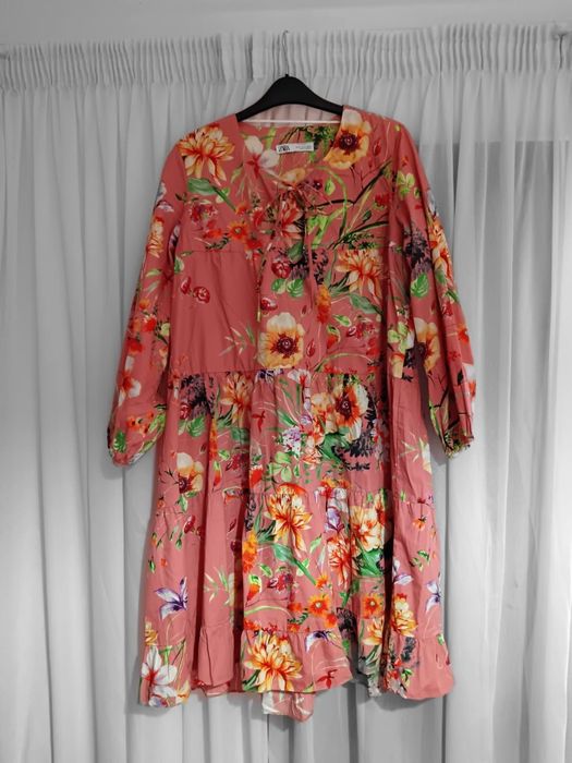 Vestido florido da Zara