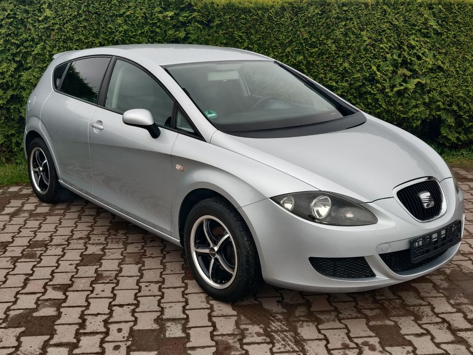 Seat Leon 1.6 MPI* KLIMA* 2 kpl. Kół* Alufelgi* 4x El szyby* HAK