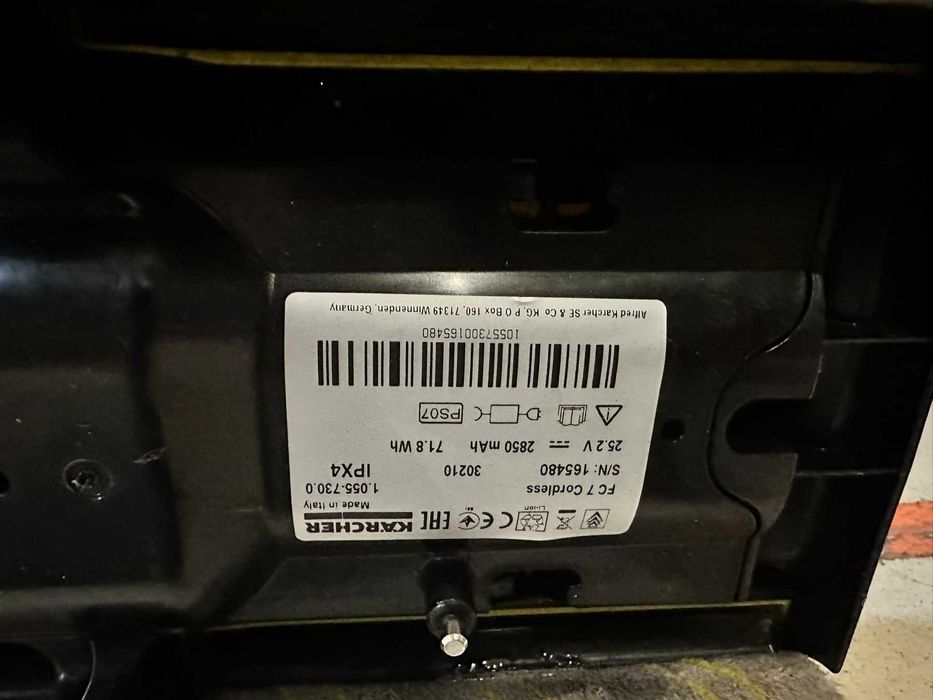 Миючий акумуляторний пилосос Karcher FC 7 Б\У ВЖИВАНИЙ