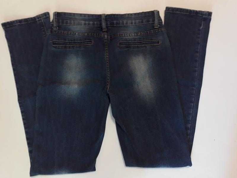 Джинсы в отличном состоянии