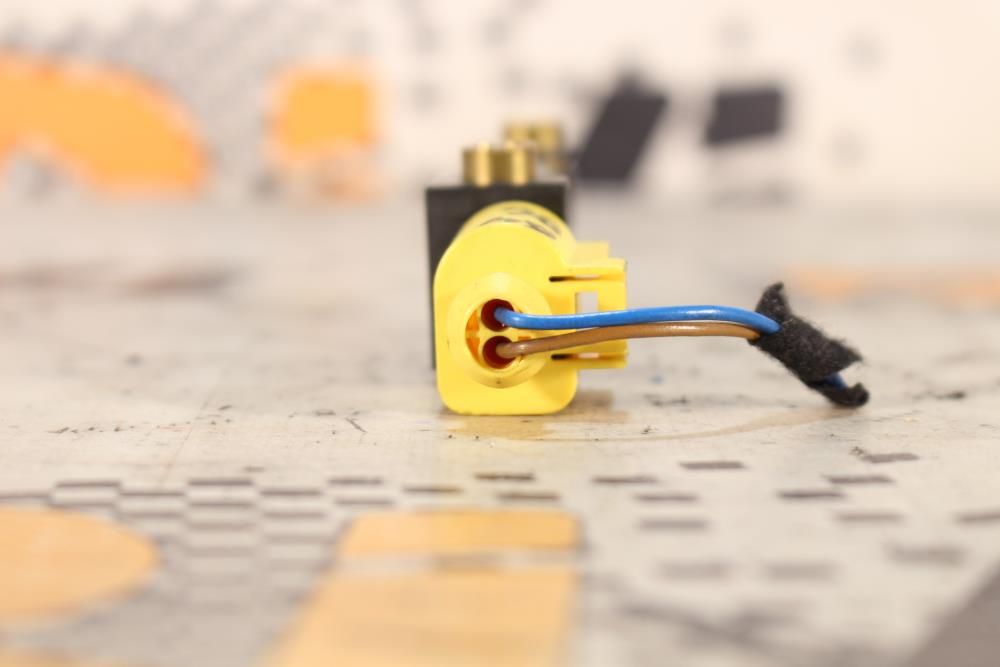 Sensor de impacto AUDI A4 (8E2, B6)