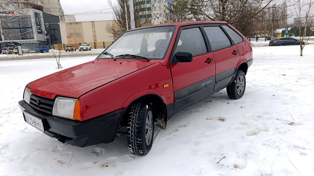 Продам ВАЗ 2109.