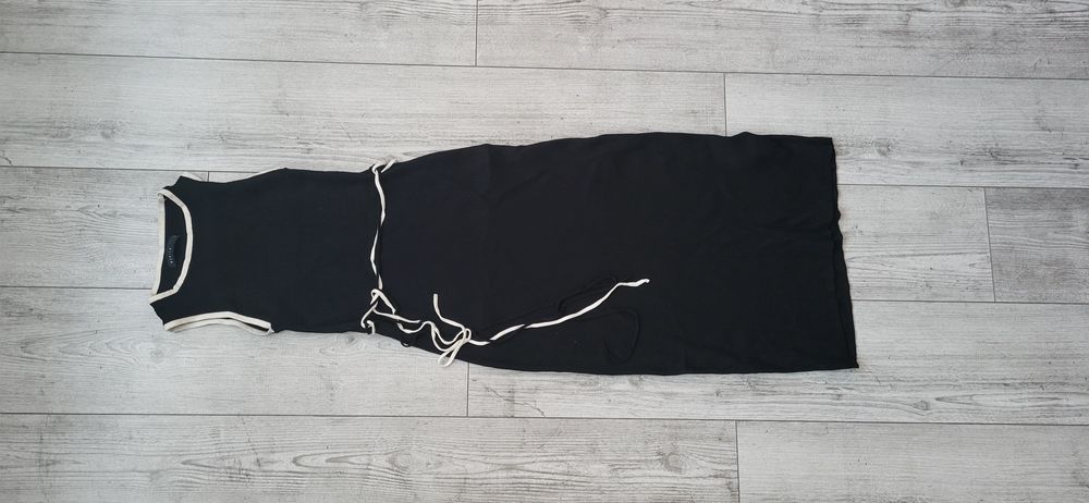 Nowa czarna sukienka mohito rozmiar M