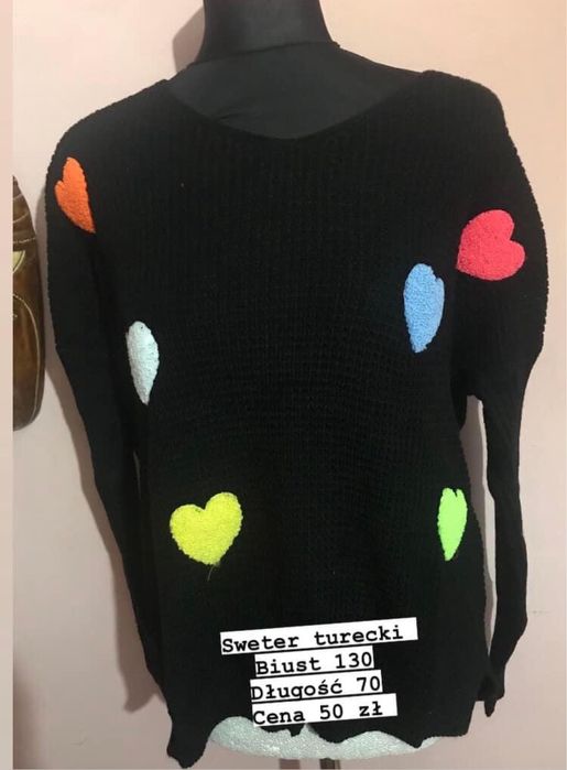 Sweter turecki serca czarny biust 130