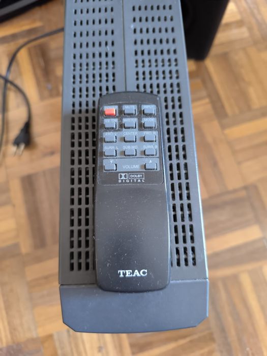 Sistema souround 6.1 LG + central TEAC