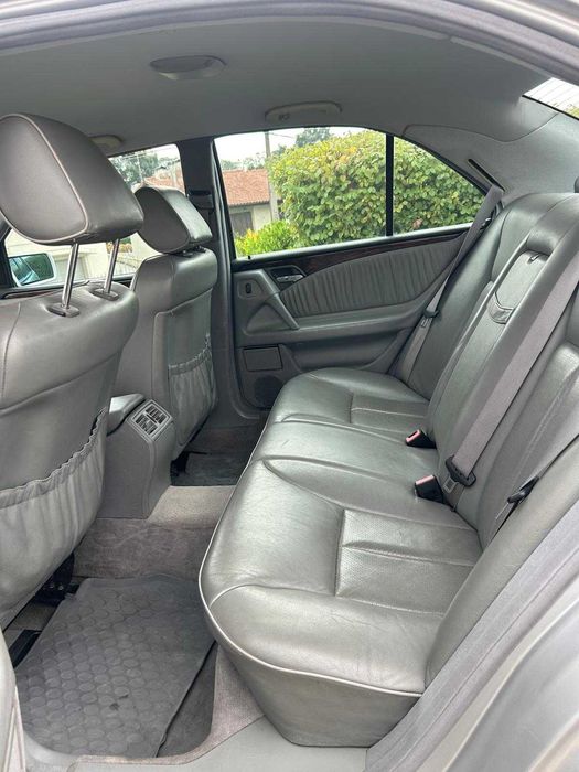 Mercedes E250 TD Elegance 1998