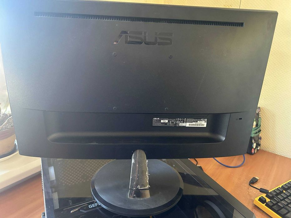 Монітор для офісу\роботи ASUS VP228DE - 21.5"