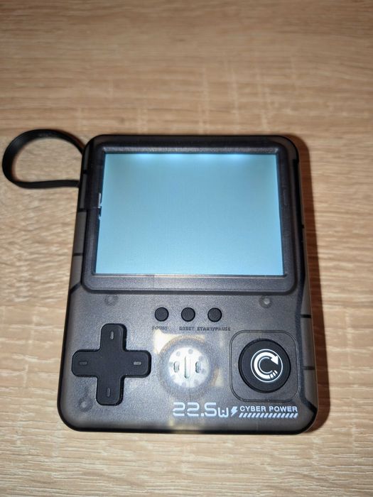 Power bank 10000mah z wbudowaną grą Brick Game