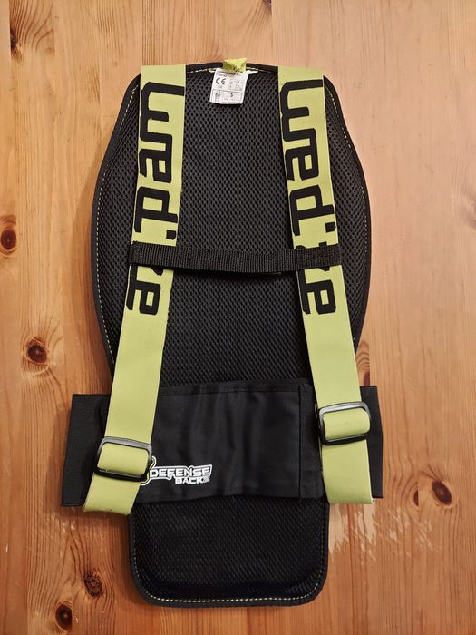 Ochraniacz na plecy na narty i sowboard