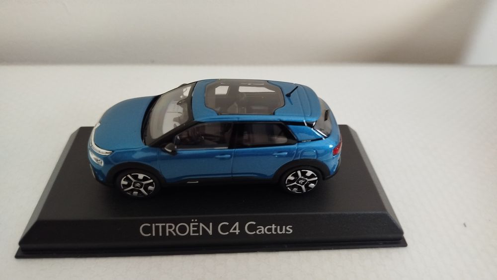 Miniatura Citroen C4 Cactus 1/43 Nova