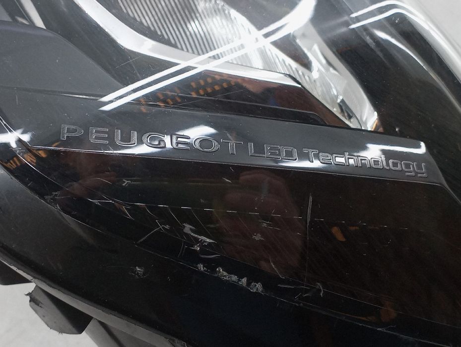 Ótica esquerda - peugeot 208 ii (ub_, up_, uw_, uj_) | 19 -