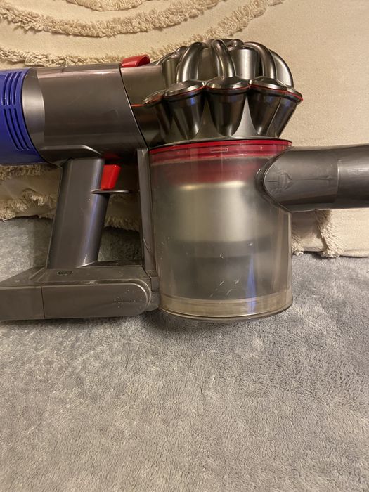 Odkurzacz dyson v 8