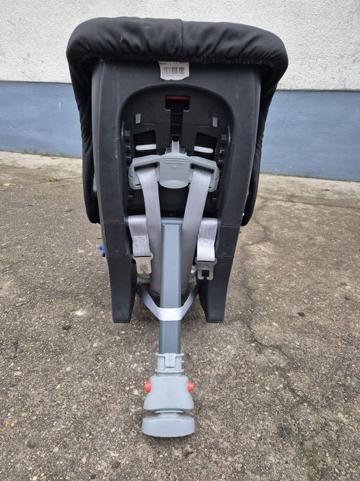 Fotelik Britax Romer Max Way 9-25kg RWF (tyłem)
