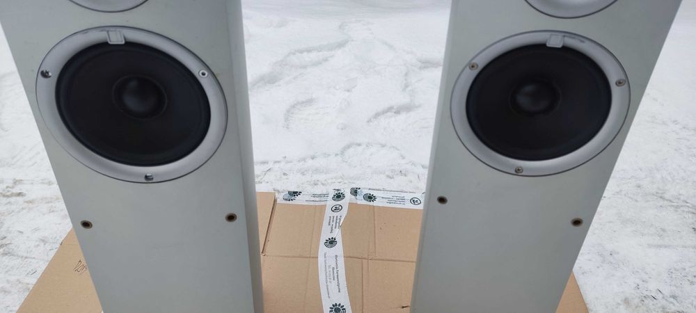 KEF Q4 Przetwornik Uni-Q