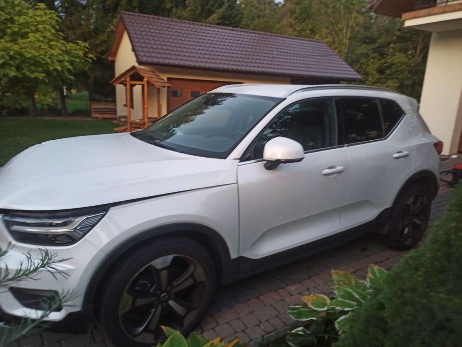 Volvo XC 40