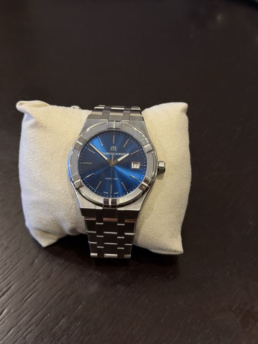 Часы Maurice Lacroix Aikon