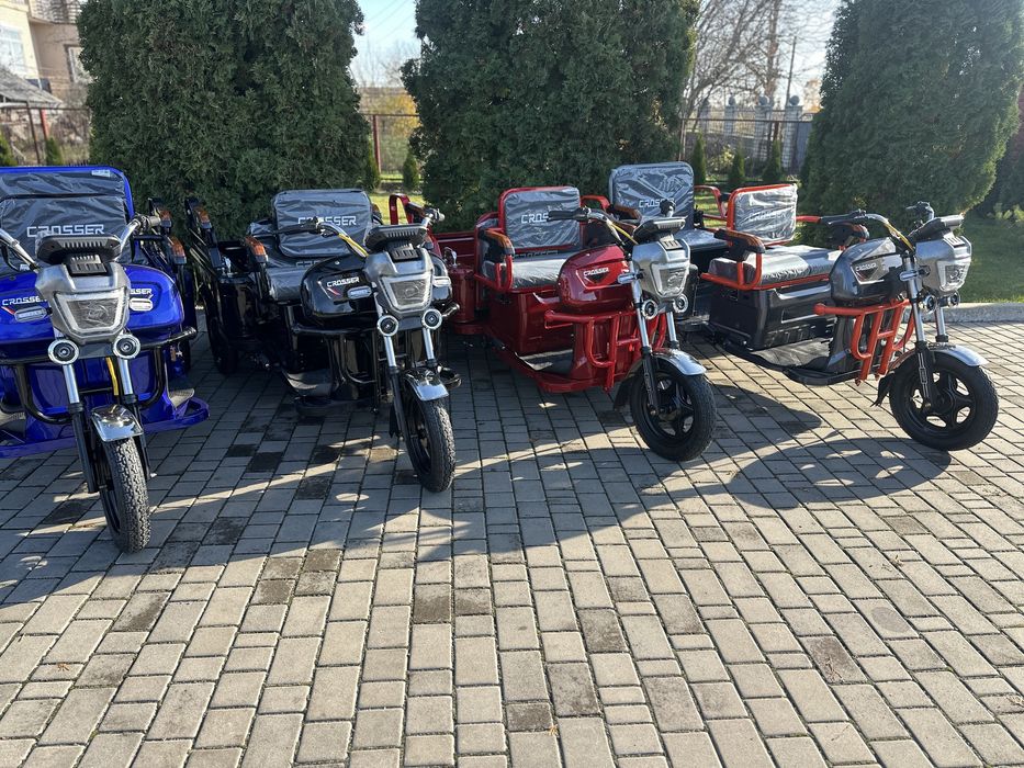 Електричний трицикл вантажо пасажир Crosser Cargo 10