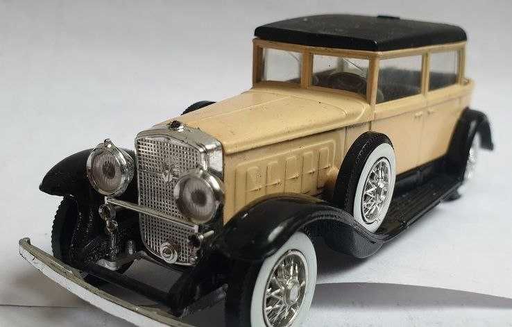 Масштабная модель Cadillac 1931 V16 452A - 1/43 Solido 1979