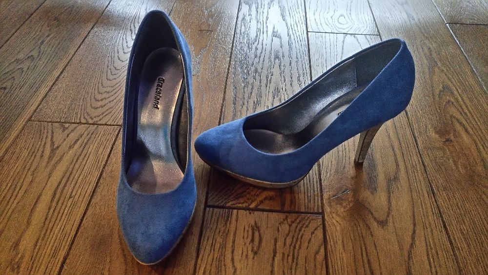 Buty damskie wyjściowe