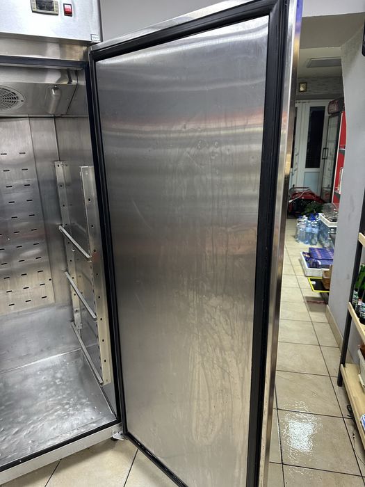 Холодильна шафа  Arktic