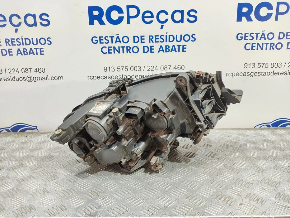 Otica Farol Frente Frontal Esquerda Original Audi A4 B8 Pre Facelift