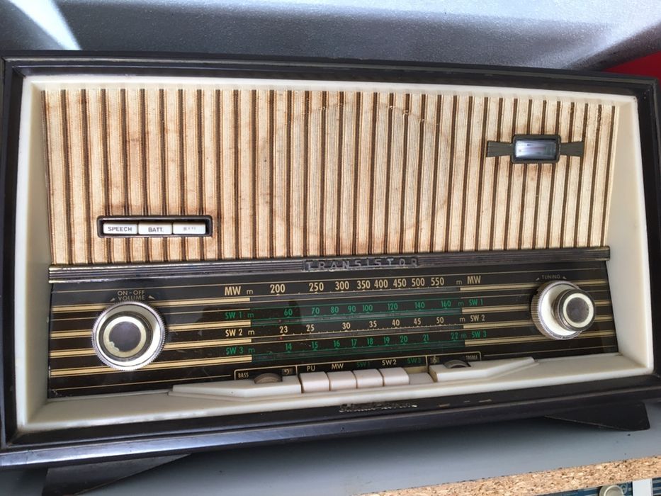 Rádios antigos para decoração Mirandela • OLX Portugal
