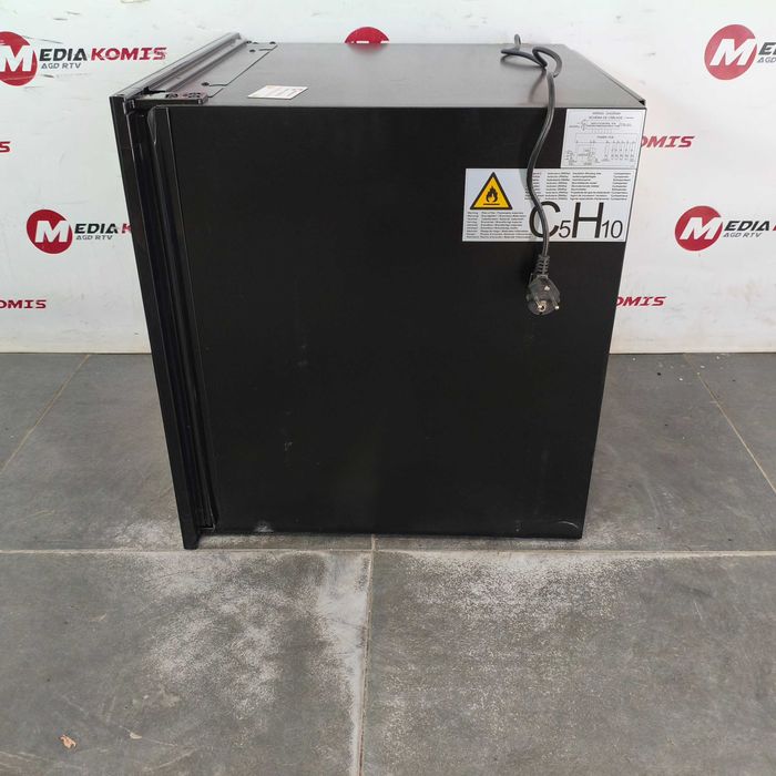 Chłodziarka do wina Amica WCB1K60B40.1 [12 m-scy gwar] G /44butelki /39dB / 142kWh / 5-20°C