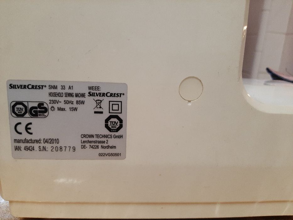 Máquina de costura, SILVER CREST,  bom estado, usada poucos vezes