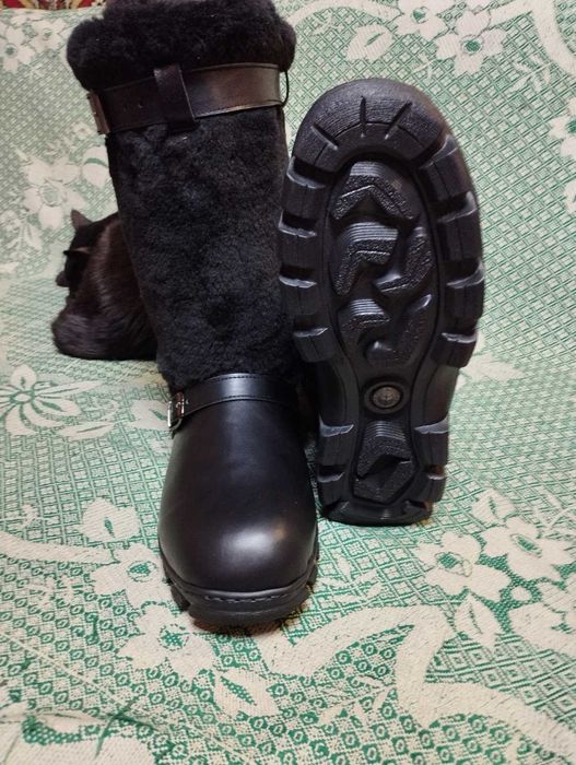 Продам бурки ручної роботи