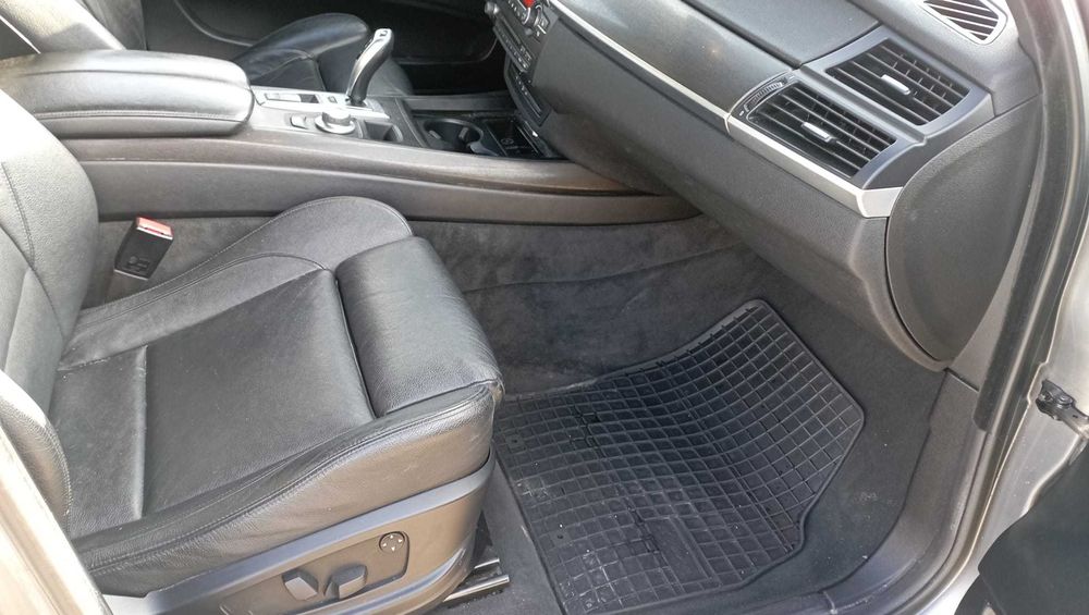 BMW X5 4.8 gaz W Bardzo Dobrym Stanie Technicznym Panoramiczny Dach